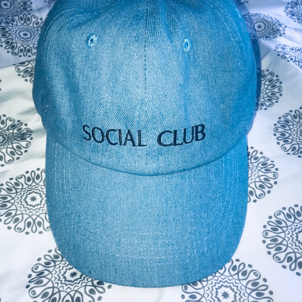 😎 HAT 🧢